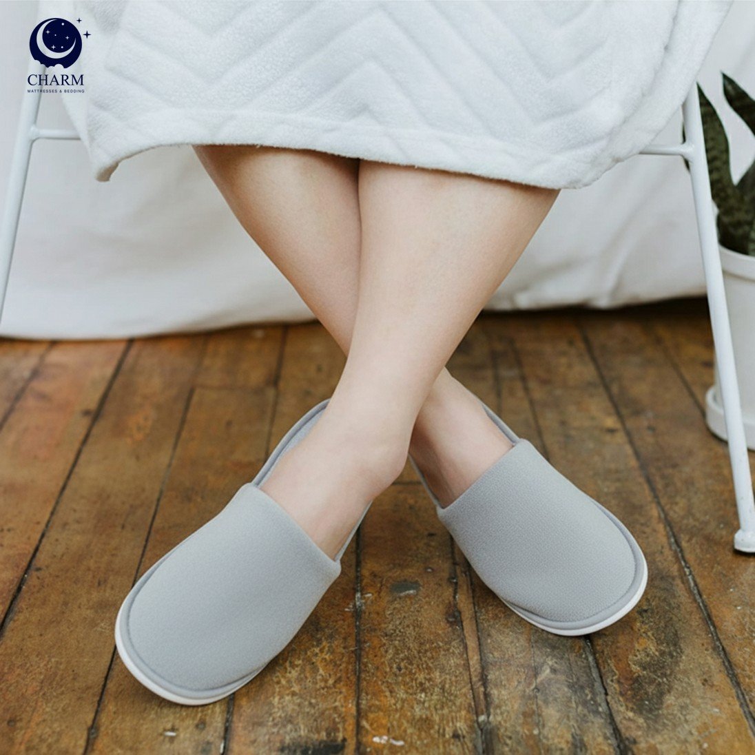 รองเท้าใส่ในบ้าน CHARM ขนแกะเทียม สีเทาโพลาร์ ไซซ์ฟรี ใส่สบาย ซักได้_4